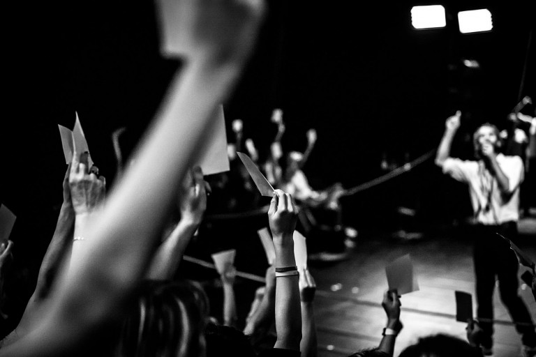 PIERRE-JOHANN SUC ET MAGALI POBEL • CIE ANDROPHYNE  //  Podium